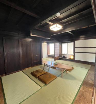 Oshima Apartment | Explore Comfort at とみやヴィラ - Pet & Child Friendly Getaway