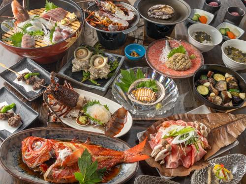 Kamogawa Hotel | Family-Friendly Stay at ひだまりinn with Restaurant