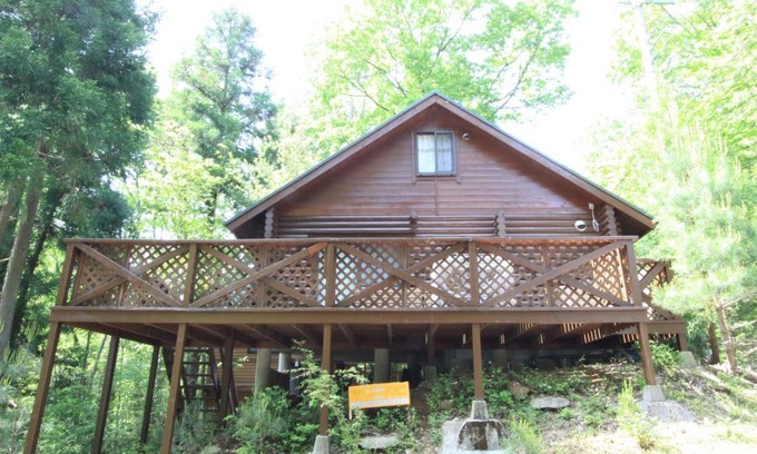 Funai-gun Cabin | Explore るり渓 フォレストヴィラ: Family-Friendly Retreat