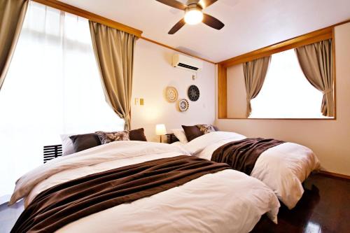 Naha City Centre Apartment | Explore Family-Friendly Stays at アメニティーハウス宮城501