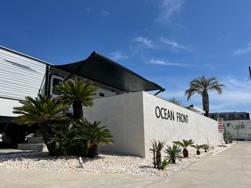 Tateyama House | Oceanfront Retreat in Tateyama with Family-Friendly Amenities