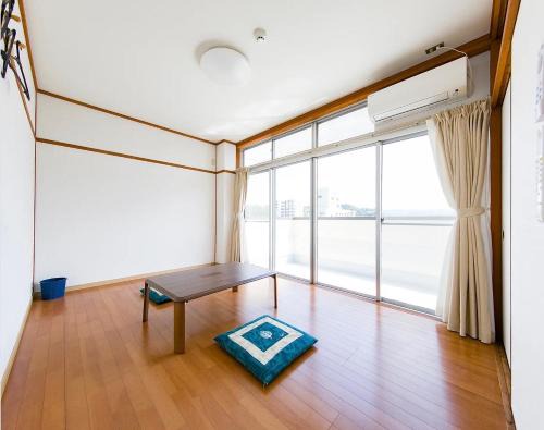 Yuyama Onsen House | Discover Guesthouse City: Family-Friendly Getaway Awaits!