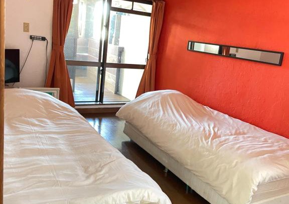 Zamami House | Cozy Guest House 303: Breakfast & Kitchen Awaits You