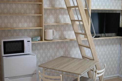 Itabitsu Apartment | Family-Friendly Stay at Doel Mitsuba Midorigaoka Apartment
