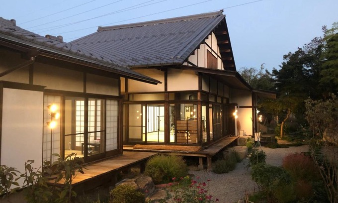 Isawa Onsen House | Experience the Warmth of フクロウの御宿, Child-Friendly Retreat