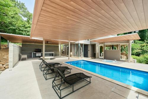 Futo House | Oceanfront Oasis: フレッチア - Guest Rated 9.8/10