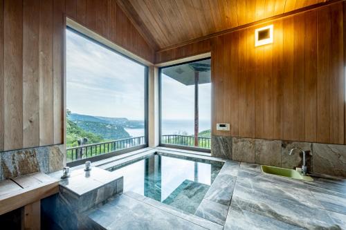 Okawa Villa | Experience Tranquility at プライベートリゾート碧海