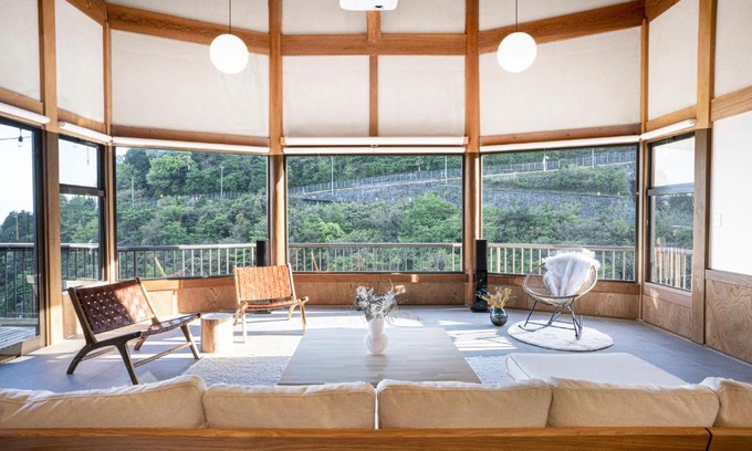 Atami Apartment | Serene Getaway at プライベートリゾート 月灯 - 9.1/10 Rated