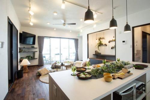 Kadena-cho Villa | Modern Retreat with BBQ Terrace & Free Wi-Fi for 10 Guests