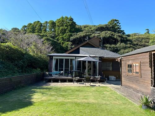 Isumi House | Pet-Friendly Isumi Base: Family Getaway with Pool & Kitchen