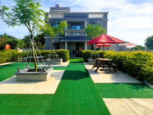 Jincheng House | Family-Friendly Getaway at 一點綠民宿 - Rated 9.5/10!