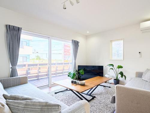 Ichinomiya Villa | Tranquil 九十九里SURFテラス‹SORA›-寛道- with Pool & Hot Tub