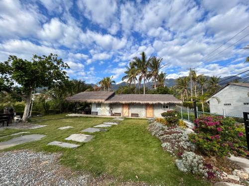 Chenggong House | Discover 二馬: Oceanfront Retreat with Family-Friendly Amenities