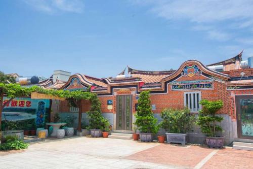 Jincheng Bed & Breakfast | Seaside Serenity at 任我行民宿 - Highly Rated Oceanfront Retreat