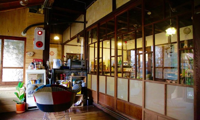 Kawasaki House | Budget-Friendly Guest House Tsumugiya with Kitchen Access