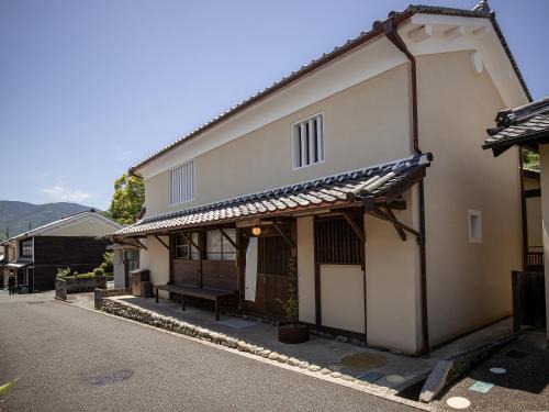 Uchiko Hotel | Discover Comfort at 内子の宿 久 - Rated 9/10 with Breakfast