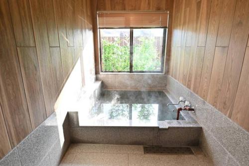 Beppu Villa | Discover Relaxation at 別邸 安 - 温泉 Vacation Retreat