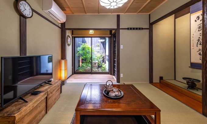 Shimogyo House | Experience Eleven Stay: Family-Friendly Retreat in Shimabara