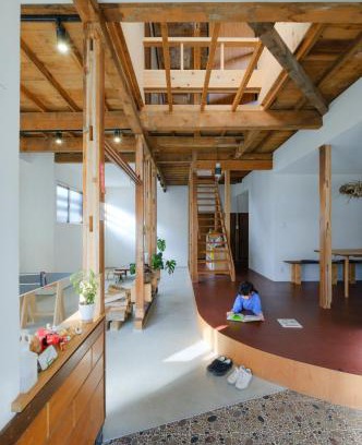 Shichikashuku House | Explore 半芸ハウス: Pet-Friendly Retreat with Hot Tub