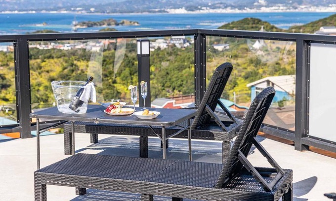 Shirahama Villa | Family-Friendly Retreat at 南紀白浜ビューポイント, Rated 9.1