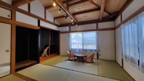 Etajimacho Kirikushi House | Serene Kirikushi Coastal Village with Oceanfront Views