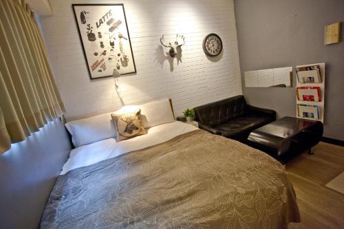 University District Apartment | Welcoming Grey Bear Hotel Near Taichung Night Market