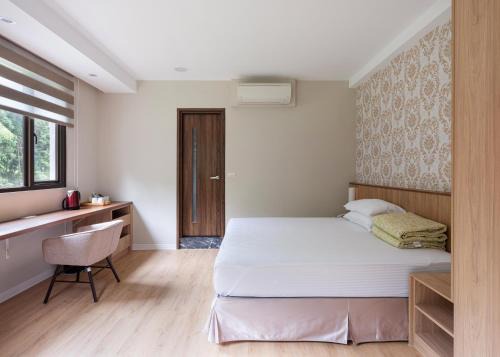 Lugu Hotel | Minzu Hotel: Rated 9/10 with Family-Friendly Amenities