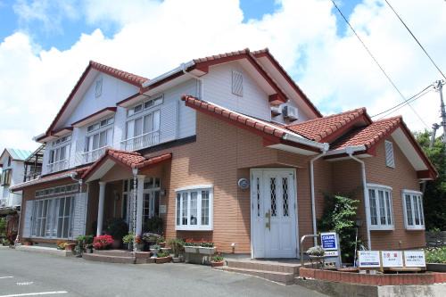 Minamiizu Hotel | Discover 和みの宿 弓ヶ浜いち番館: Family-Friendly Retreat