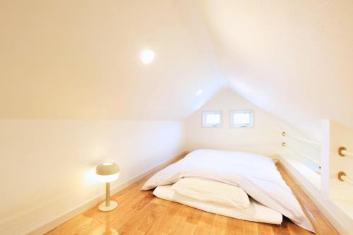 Gora House | Tranquil 和光荘 Harmonious Light South: Child-Friendly Retreat