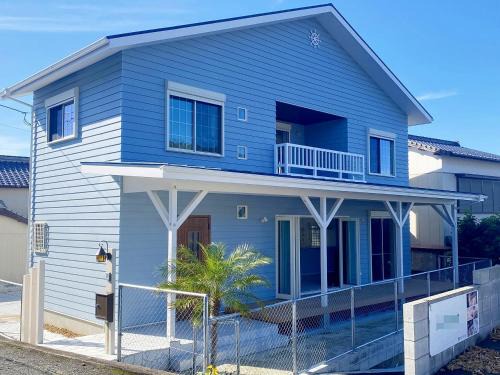 Hamasaki Apartment | Exceptional 唐津 海辺の家: Family-Friendly Beach Escape