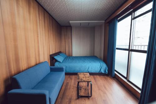 Higashisumiyoshi-ku Apartment | Convenient 唐風家 北田辺: Family-Friendly Near Subway
