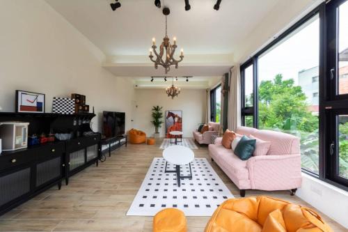 Puli Apartment | Discover Inviting Apartments in Ch'ieh-tung-chiao, Taiwan
