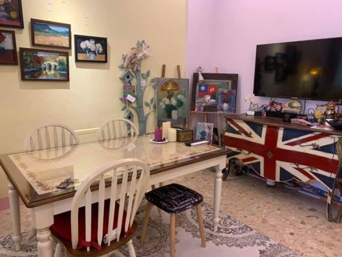 Hengchun Old Town Apartment | Family-Friendly Getaway at 墾丁旅行的家民宿