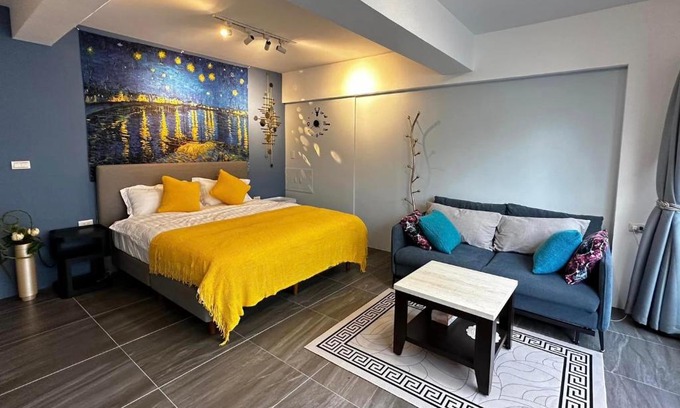 Renshou House | Relax in Comfort at 墾丁餘光小歇 小Villa with Pool