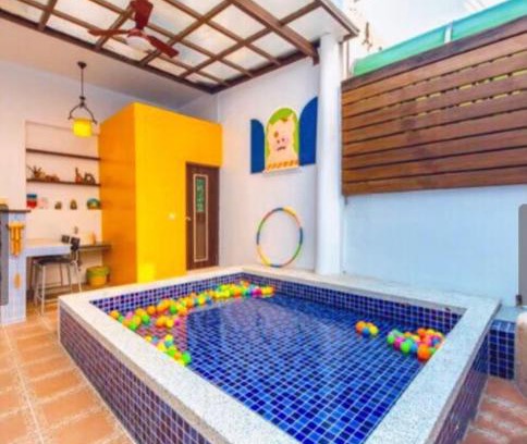 Hengchun House | Family-Friendly Stay at 墾丁PigHouse with Oceanfront Views