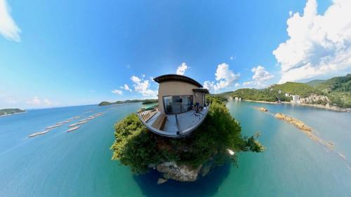 Bizen House | Oceanfront Paradise at 天空の城 - Guest Rated 10/10