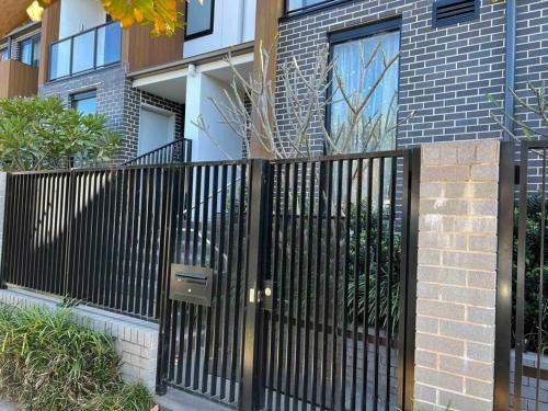 Botany Villa | Discover 好伙伴之家: Family-Friendly 4-Star Retreat