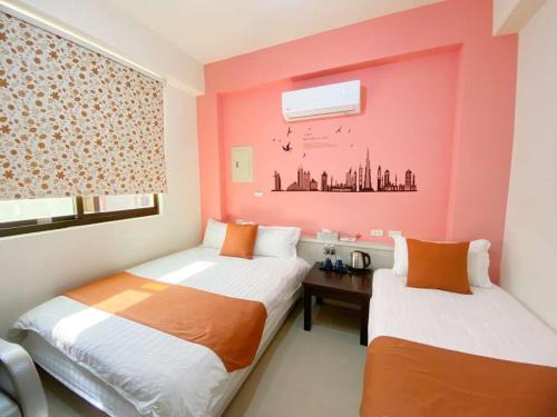 Jinning Bed & Breakfast | Cozy Retreat at 小蘋果民宿 with Ocean View & Pet-Friendly