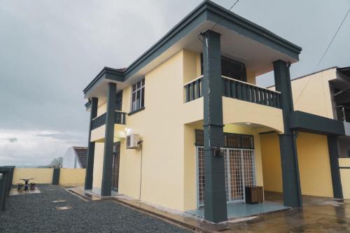 Kluang Villa | Experience Kluang Small Genting Homestay with Child-Friendly Comfort