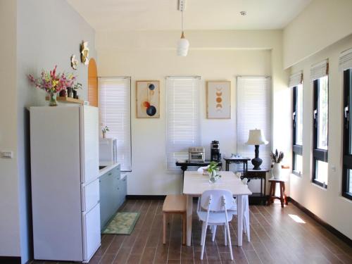 Jinhu House | Family-Friendly Retreat at Shanwai Countryside B&B