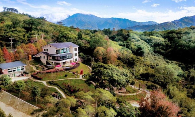 Fuxing District House | Top-Rated San Shuei Kiwi Homestay with Family-Friendly Perks