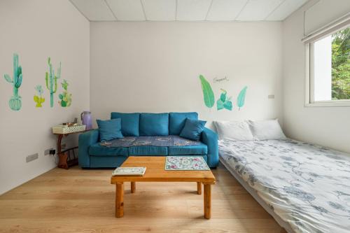 Puli House | Pet-Friendly Retreat at Taumi House with Family Amenities