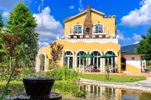 Yuchi Bed & Breakfast | Experience Comfort at 山閱聖堡羅莊園 - Rated 8.9/10