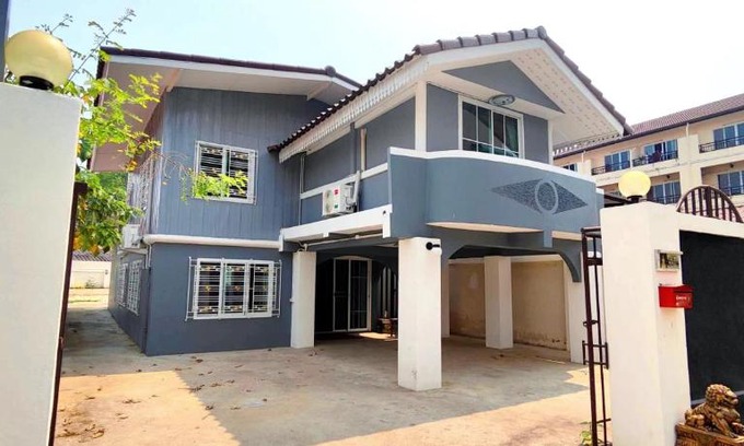 Wat Ket Villa | Family-Friendly Outdoor Villa with Unique Amenities