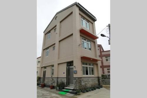 Jinhu Bed & Breakfast | Oceanfront KM Bed and Breakfast - Guest Rated 9.5/10