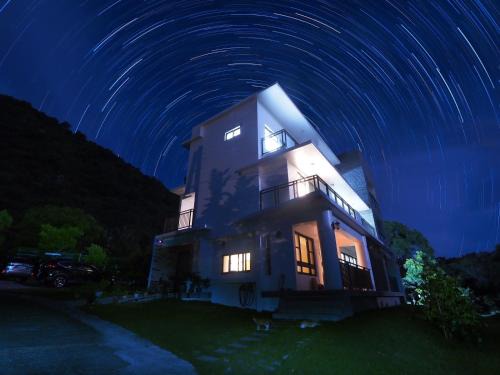 Chenggong Bed & Breakfast | Top-Rated Tranquillo B&B: Family-Friendly Retreat
