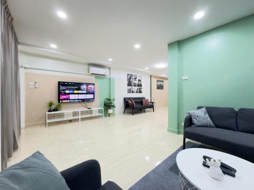 Sukhumvit Villa | 日韩旅游区市中心5房别墅民宿