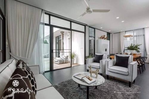 Chalong Villa | Discover MOMO Three-Bedroom Pool Villa in Chalong, Phuket
