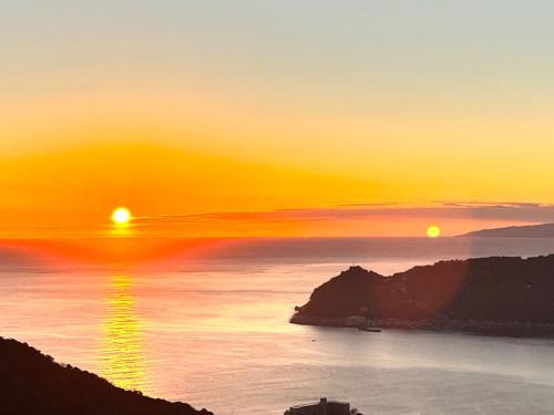 Atami House | Discover 望洋閣: Family-Friendly with Great Amenities
