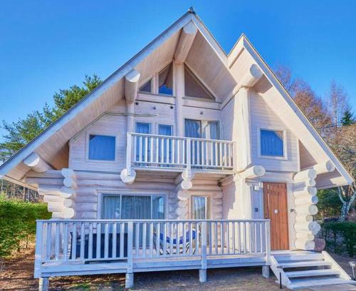 Kitasaku-gun Villa | Discover Yellow Cedar: A Premier 4-Star Retreat